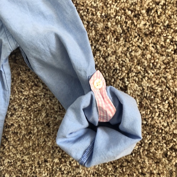 Vineyard Vines long sleeve 100% cotton shirt. Pink Gingham roll up sleeves - Picture 5 of 7